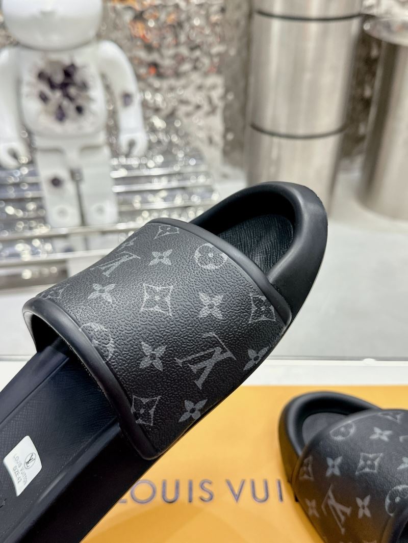 Louis Vuitton Slippers